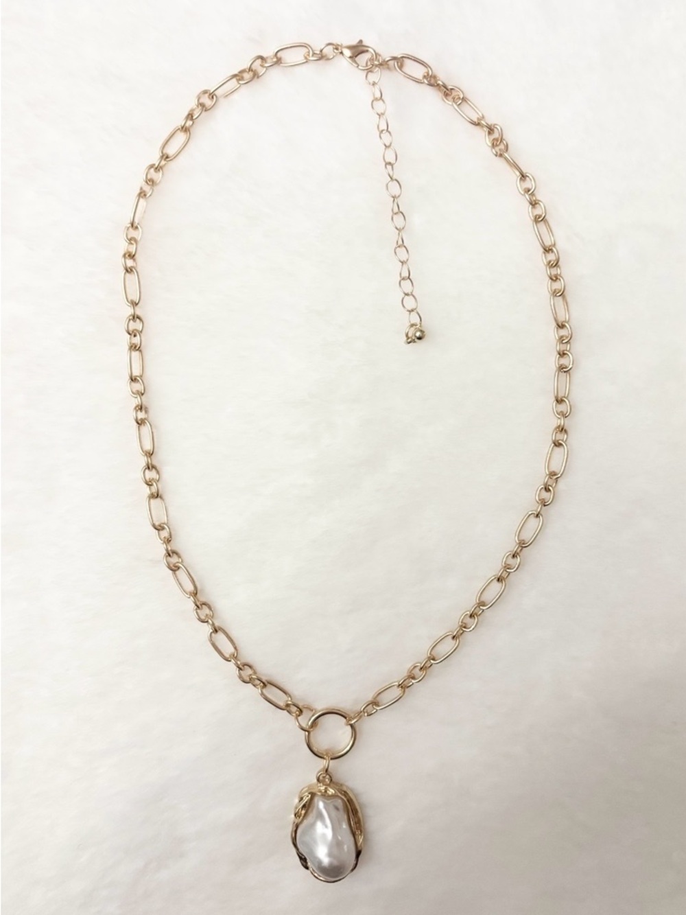 5/$15 🩷 MUST BUNDLE Gold Chain Necklace with Baroque Pearl Pendant